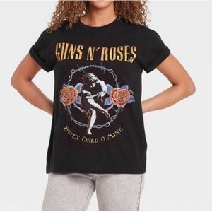 guns n' roses shirt